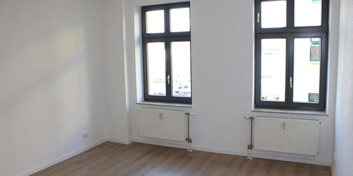 Die perfekten ZWEI - helle 2 Zimmer Wohnung mit Balkon und Tageslichtbad * Einbauküche möglich 2 zimmer