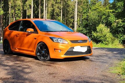 Ford Focus 194.000 km 7.499 &euro; Zerf 54314