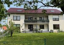 Top gepflegtes Mehrfamilienhaus mit Ausbaupotenzial in Top Lage