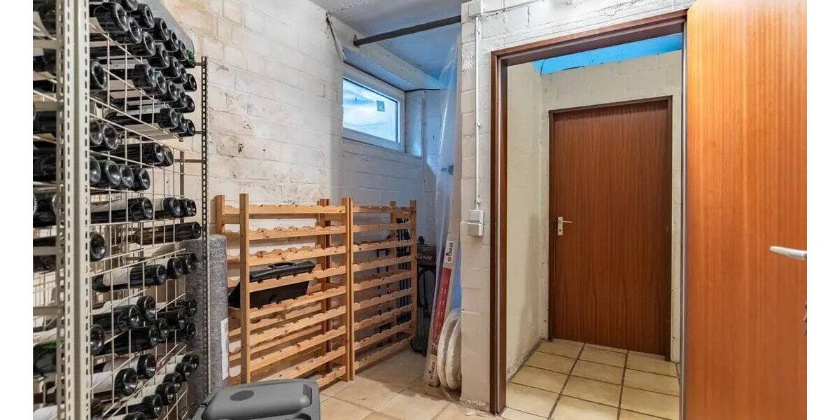 Etagenwohnung Barsinghausen - 7 Zimmer, 180 m&sup2;, 425.000&euro; | Angebot:26891710