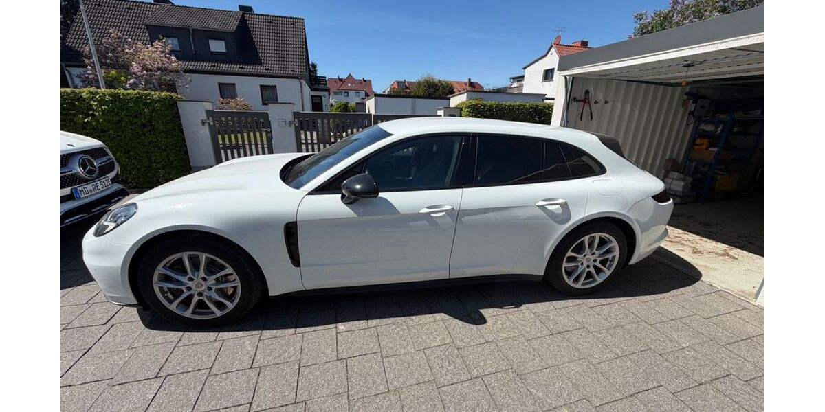 Porsche Panamera 55.000 km 66.000 &euro; Magdeburg 39120