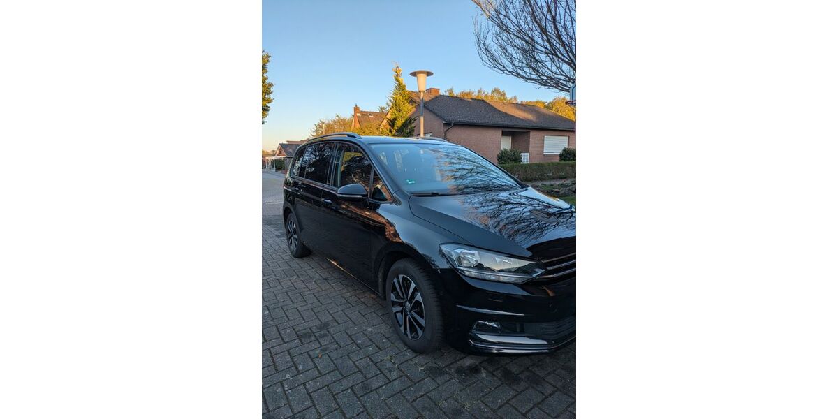 VW Touran 121.200 km 15.600 &euro; Ahlerstedt 21702