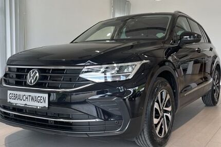 VW Tiguan 65.300 km 27.950 &euro; Hannover 30453