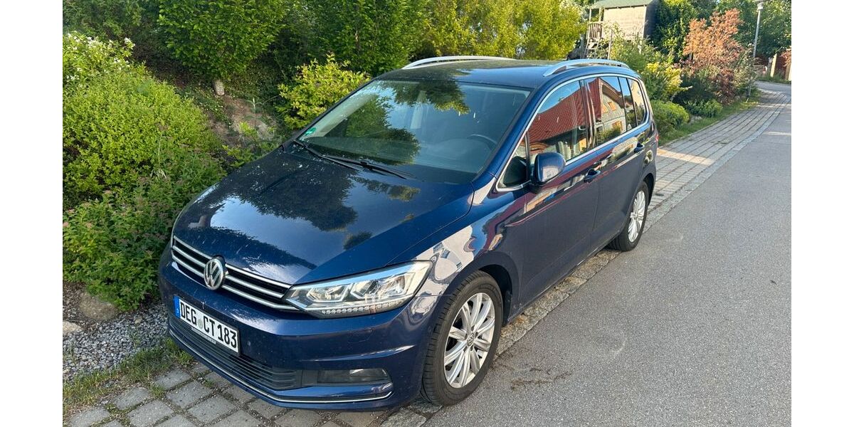 VW Touran 214.000 km 14.900 &euro; Wiesenfelden 94344
