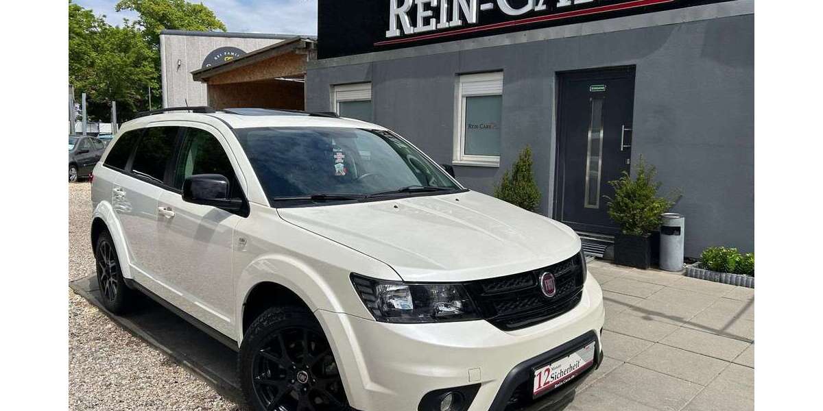 Fiat Freemont 83.000 km 11.990 &euro; Berlin 13088