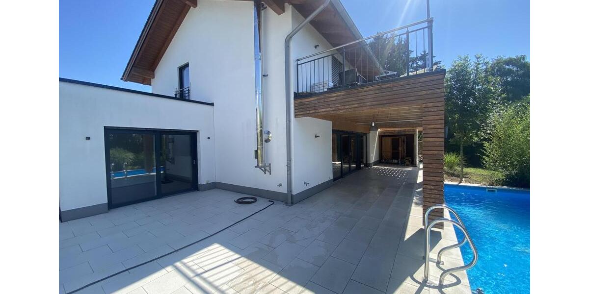 Premium 5-Zi.-Maisonette mit Privategarten, Pool & PV -exklusives Wohnen auf zwei Ebenen 5 zimmer