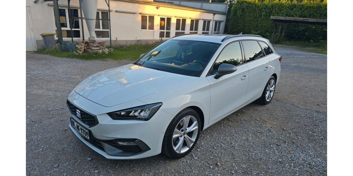 Seat Leon 79.000 km 18.799 &euro; Solingen 42655