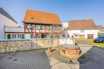 Haus Frankfurt am Main Bergen-Enkheim - 7 Zimmer, 227 m&sup2;, 1.170.000&euro; | Angebot:26331439