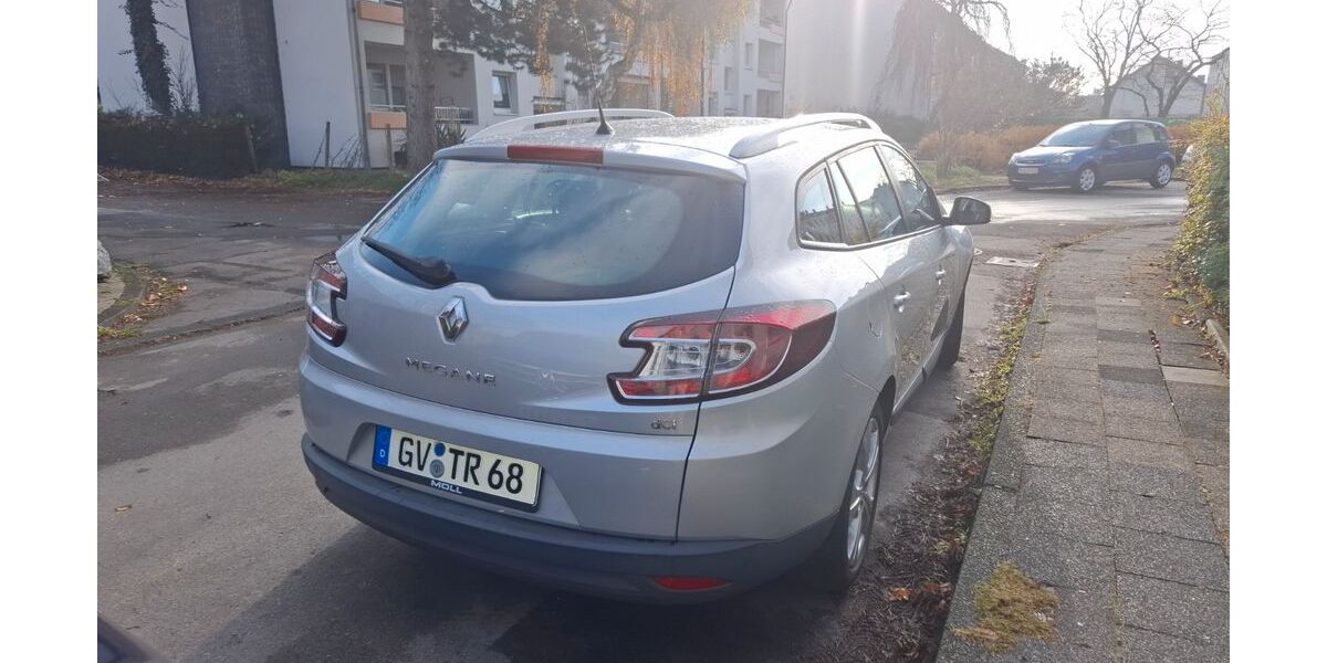 Renault Megane 129.000 km 4.300 &euro; Meerbusch 40667