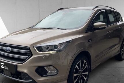 Ford Kuga 61.933 km 16.490 &euro; Hamburg 22159