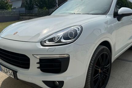 Porsche Cayenne 213.000 km 27.900 &euro; Wuppertal 42119