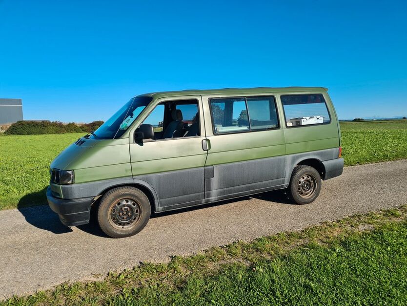 VW T4 andere 175.000 km 5.400 € Erolzheim 88453