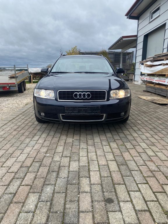 Audi A4 241.119 km 2.600 € Hohenstein 72531
