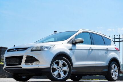 Ford Kuga 172.000 km 7.580 &euro; Haiger 35708
