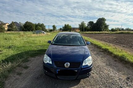 VW Polo 143.782 km 2.550 &euro; Bannewitz 01728