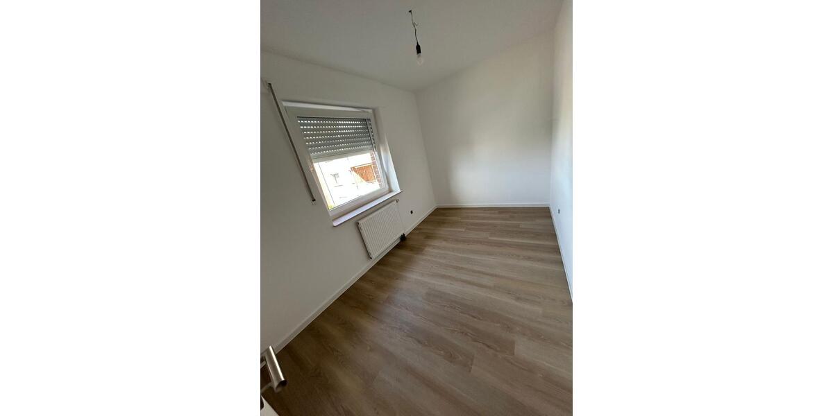 Etagenwohnung Lübbecke - 3 Zimmer, 85 m&sup2;, 850&euro; | Angebot:26414544