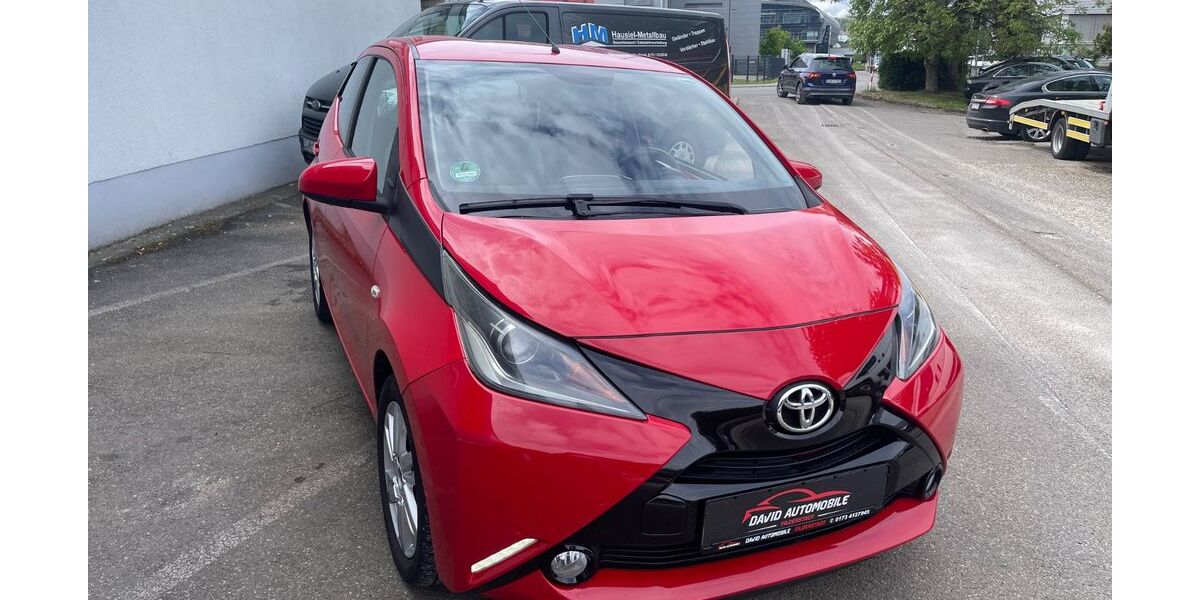 Toyota Aygo (X) 298.000 km 3.250 &euro; Filderstadt bei Stuttgart 70794