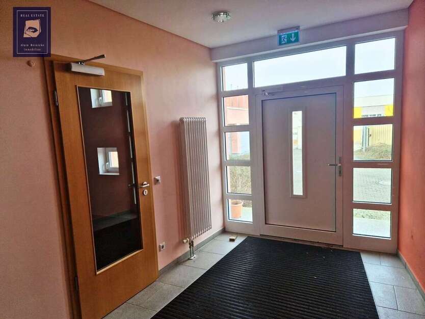 508qm im EG: großzügige und lichtdurchflutete Gewerbeeinheit 8 zimmer