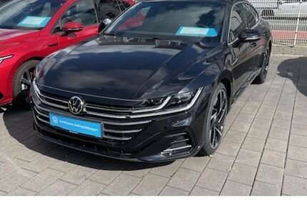VW Arteon 5.269 km 47.990 € Soest 59494