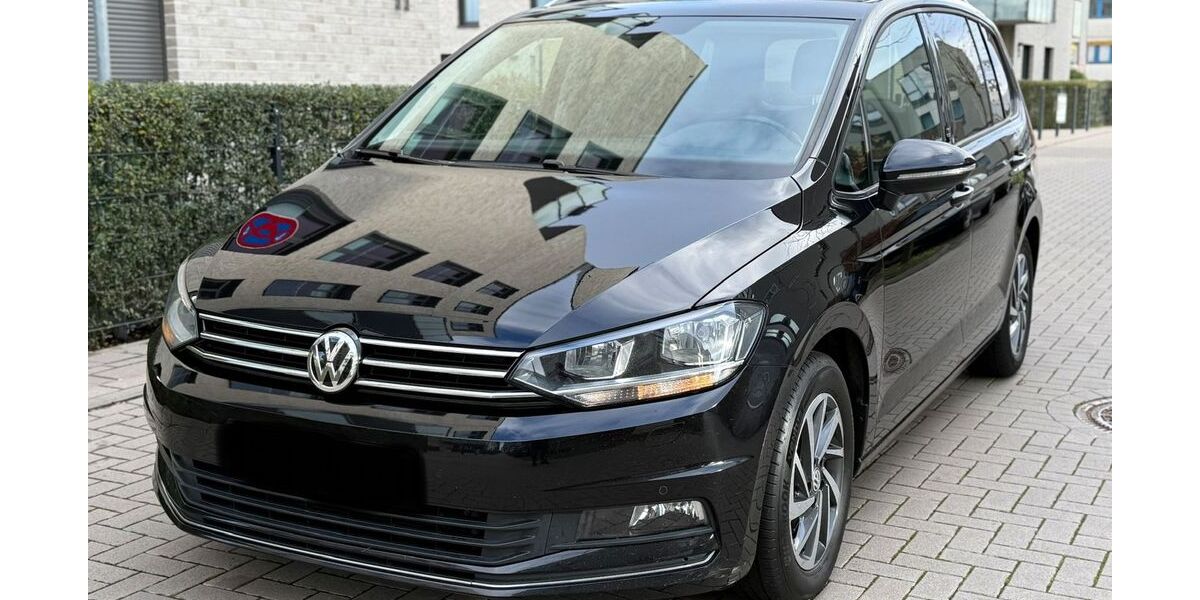 VW Touran 171.000 km 11.299 &euro; Hannover 30179