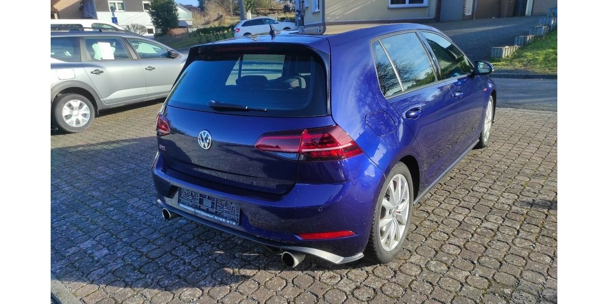 VW Golf VII GTI Performance DSG/NAVI/LED/ACC 90.985 km 20.500 &euro; Höchstenbach 57629