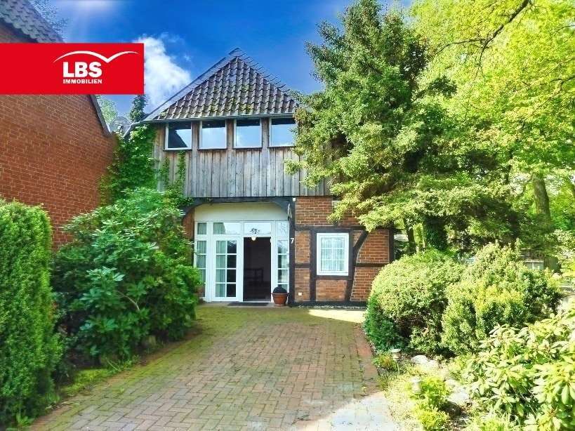 Haus zum Kaufen in Burgdorf 369.000 € 210 m²