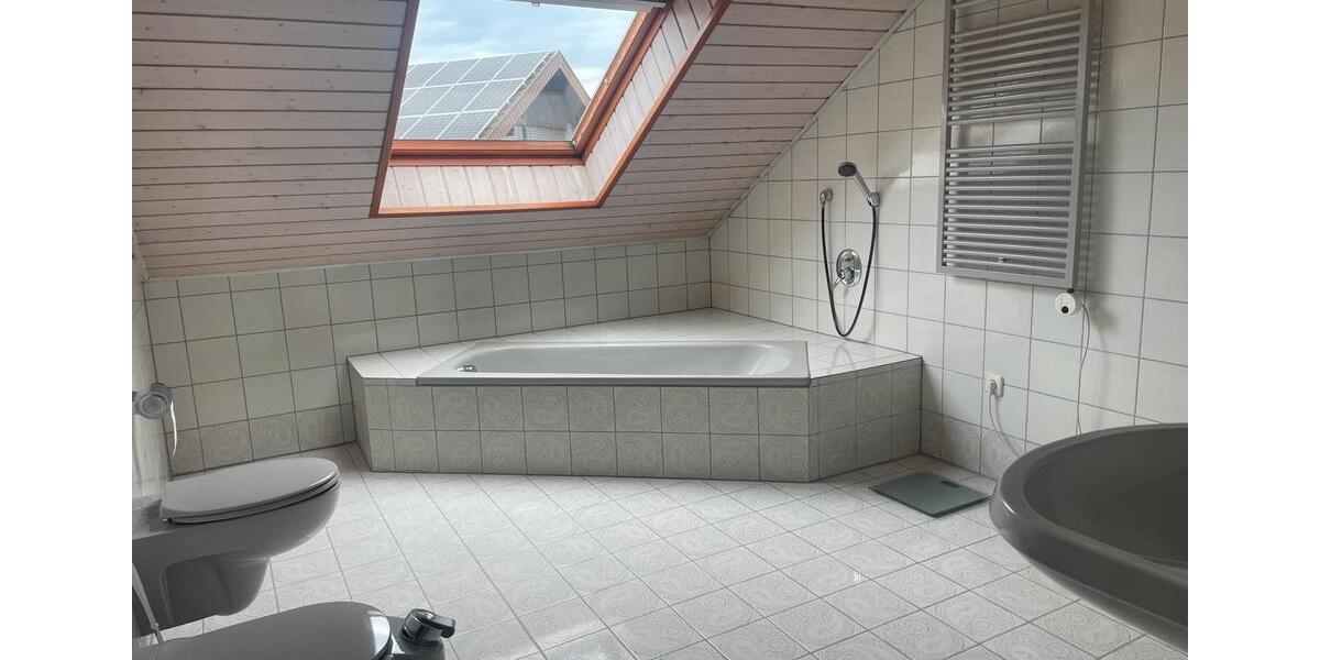 Doppelhaushälfte Heidelberg Handschuhsheim - 5 Zimmer, 210 m&sup2;, 1.850&euro; | Angebot:26380802