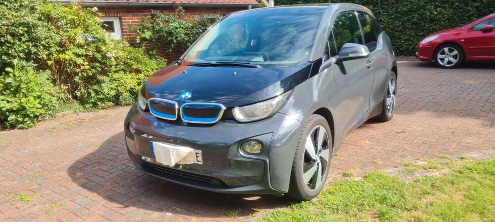 i3