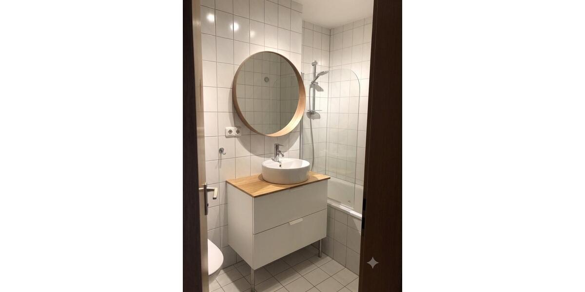 Dachgeschoßwohnung Rosenheim Aising - 2 Zimmer, 51 m&sup2;, 279.000&euro; | Angebot:27120470