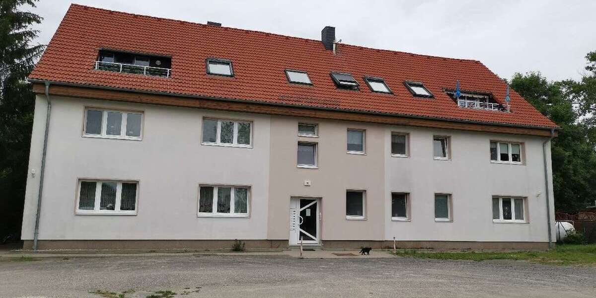 Etagenwohnung Schkeuditz Wolteritz - 3 Zimmer, 75 m&sup2;, 680&euro; | Angebot:26802306
