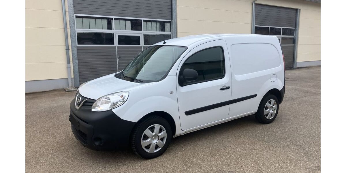 Nissan NV250 83.742 km 10.900 &euro; Trunkelsberg 87779