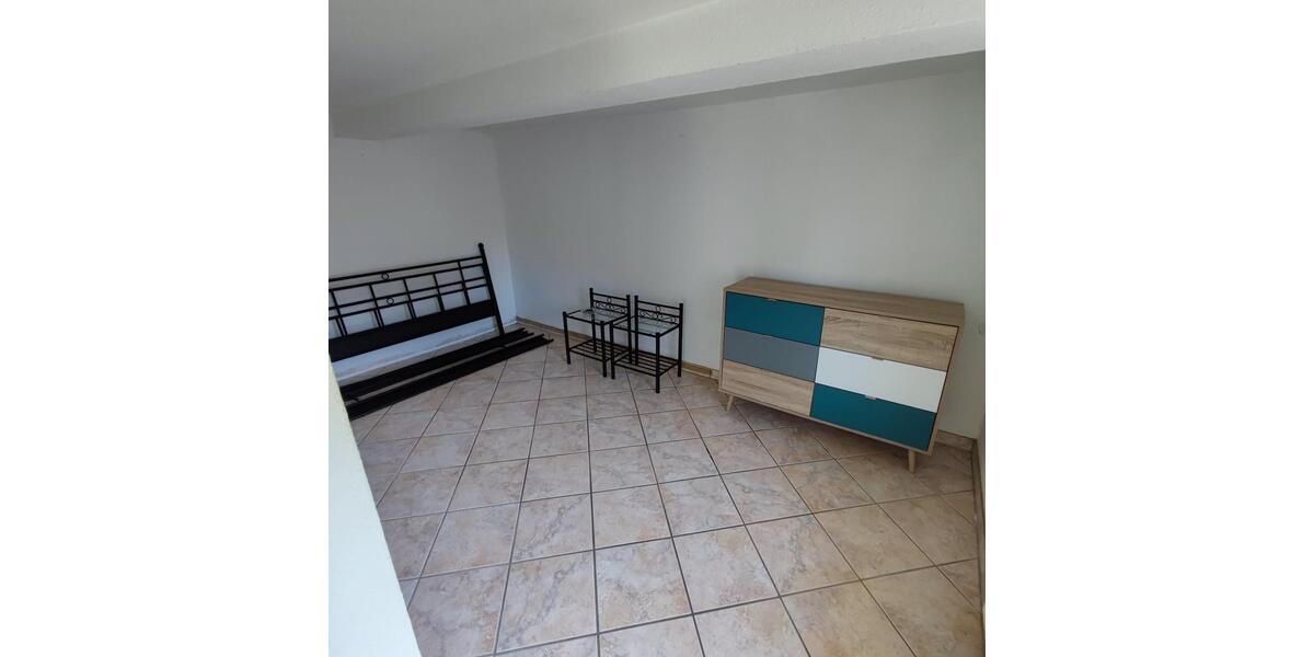 Einfamilienhaus Dassel - 5 Zimmer, 134 m&sup2;, 64.000&euro; | Angebot:26991124