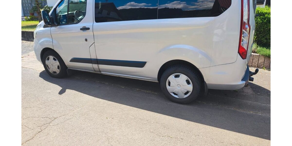 Ford Transit Custom 98.000 km 22.222 &euro; Rimlingen 66679
