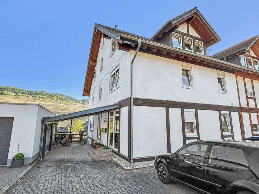 Wohnung zum Kaufen in Lösnich 227.000 € 100.3 m²