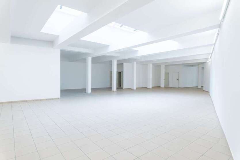 Einzelhandel in Oldenburg (Oldenburg) 5.775 € 385 m²