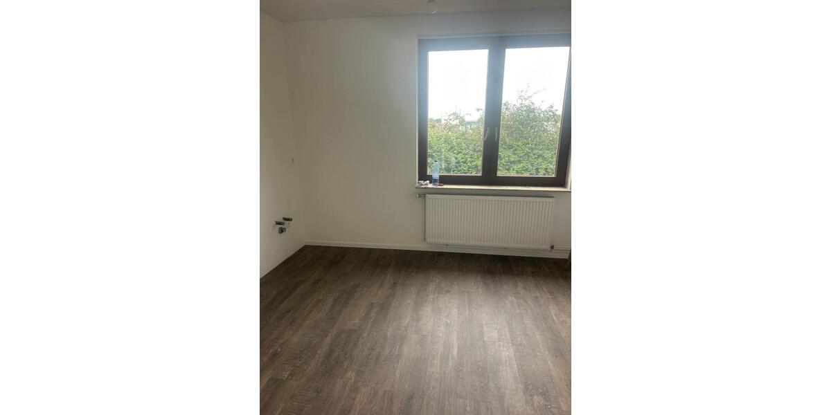 Doppelhaushälfte Liebenburg - 6 Zimmer, 170 m&sup2;, 980&euro; | Angebot:25452564