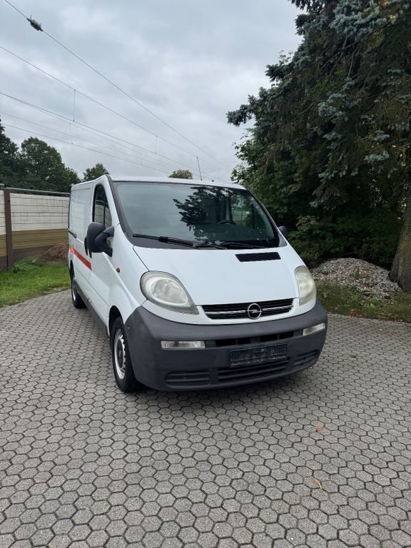 Opel Vivaro 205.422 km 3.700 € Muhr am See 91735