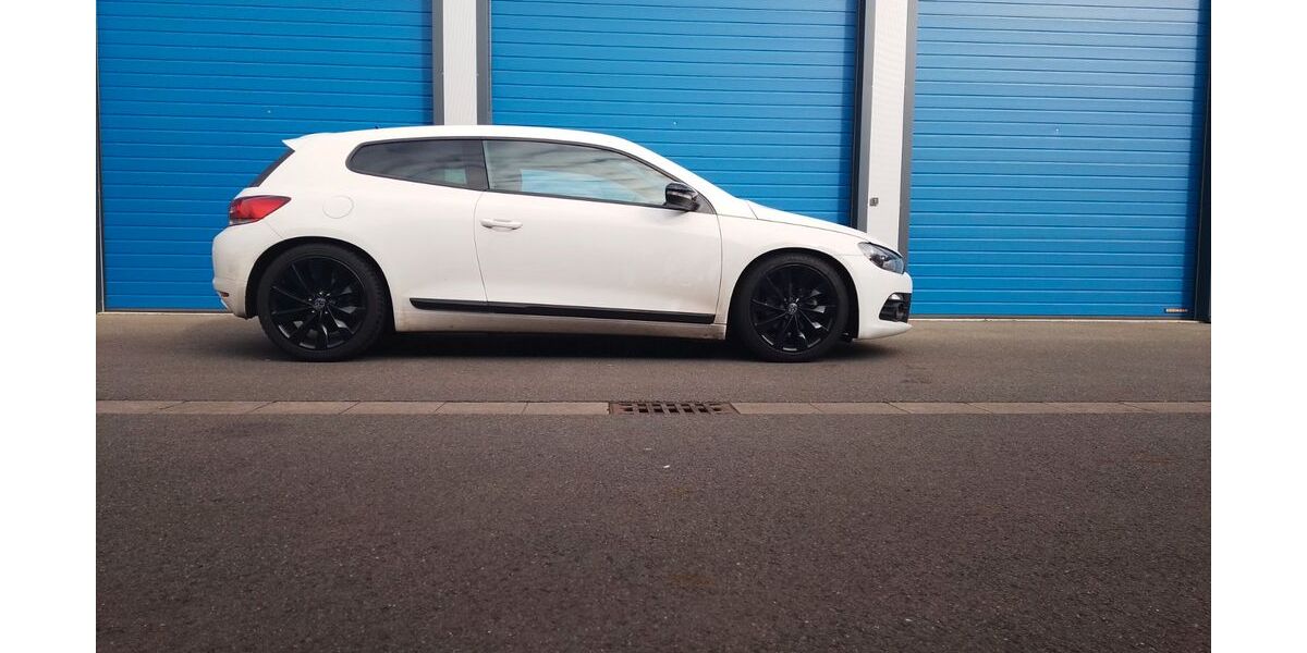 VW Scirocco 17.000 km 15.500 &euro; Diepenau 31603