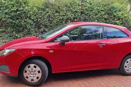 Seat Ibiza 99.000 km 2.900 &euro; Helmstedt 38350