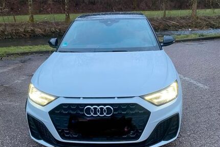 Audi A1 80.000 km 16.500 &euro; Gummersbach 51645