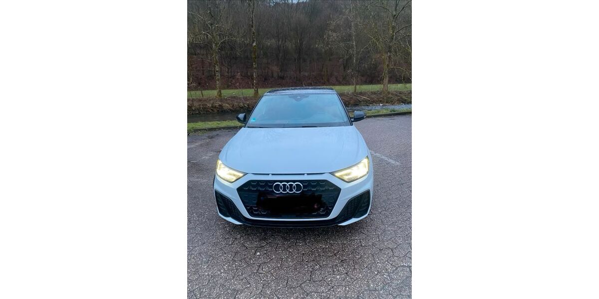 Audi A1 80.000 km 16.900 &euro; Gummersbach 51645