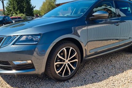 Skoda Octavia 112.143 km 15.600 € Sonneberg 96515