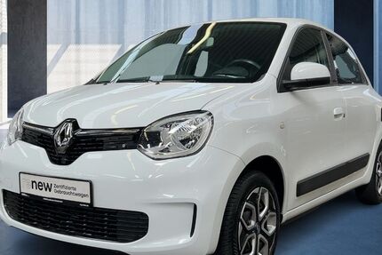 Renault Twingo 16.526 km 11.470 € Frankfurt / Main 60314