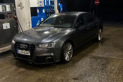 Audi A5 270.000 km 14.500 &euro; Berlin 13059