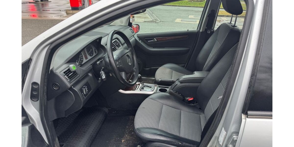 Mercedes-Benz B 200 236.000 km 2.400 &euro; Oldenburg in hostein 23758