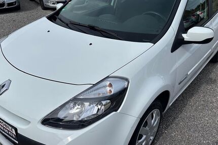 Renault Clio 73.000 km 3.700 &euro; Röhrsdorf Chemnitz 09247