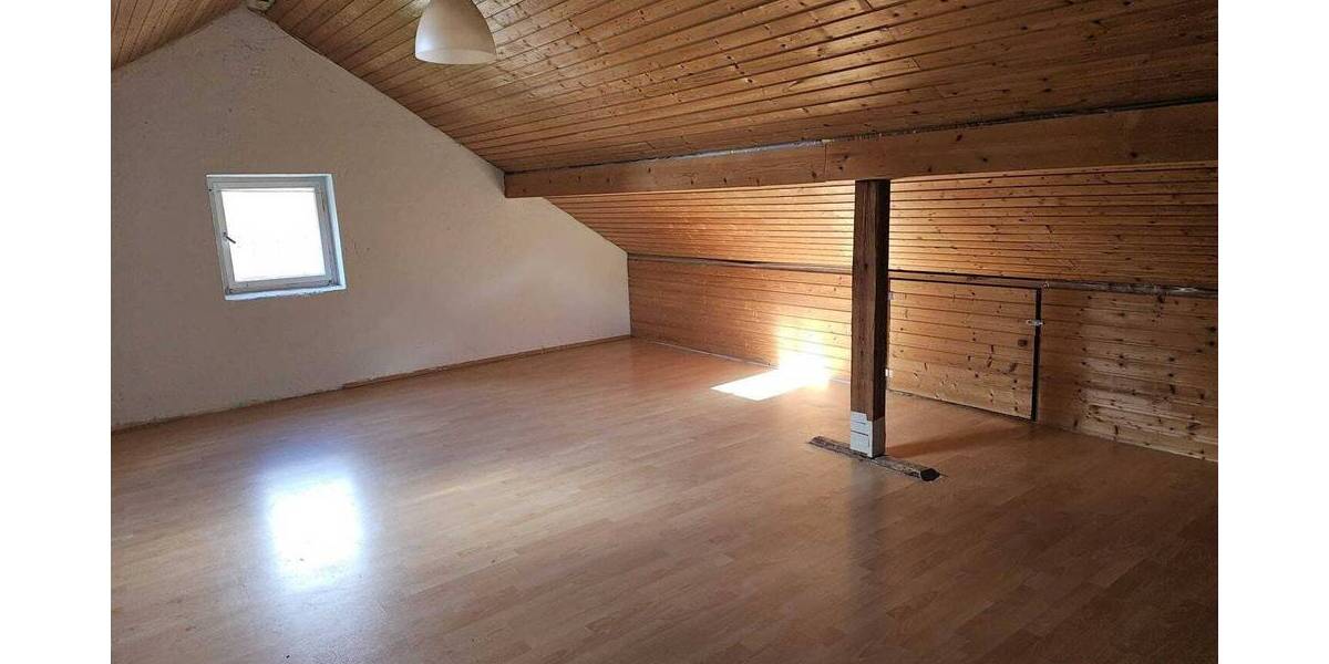 Gewerbeobjekt Waldkraiburg - 8 Zimmer, 495.000&euro; | Angebot:25729534