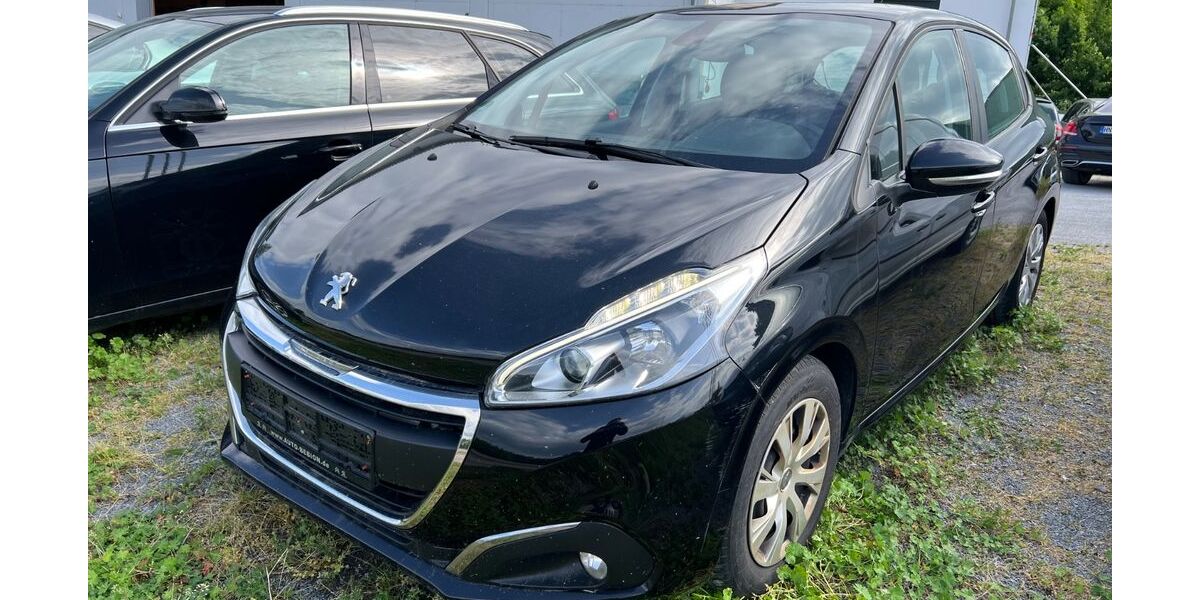 Peugeot 208 80.000 km 6.900 &euro; Neuenstadt 74196