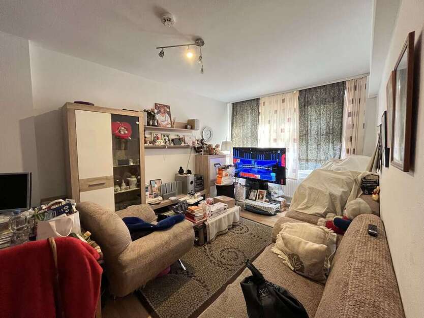 Wohnung zum Kaufen in Düsseldorf 229.000 € 74.54 m²