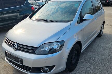 VW Golf 182.000 km 4.400 &euro; Bruchsal 76646